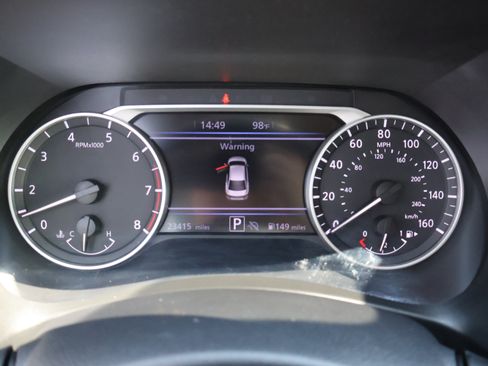 Used 2024 Nissan Sentra SR FWD image 31