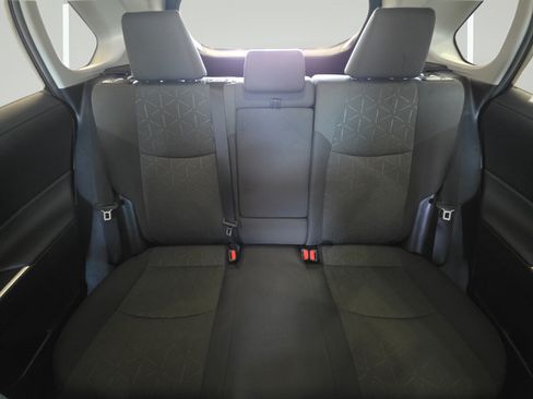 Used 2022 Toyota RAV4 XLE AWD/4WD image 26