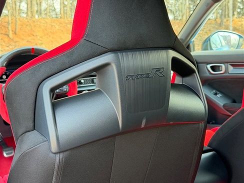 Used 2025 Honda Civic Type R image 16