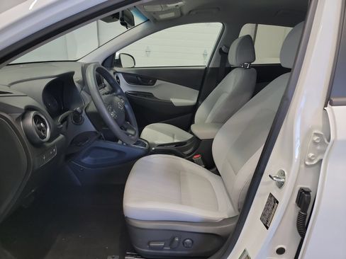 Used 2023 Hyundai Kona SEL FWD image 12