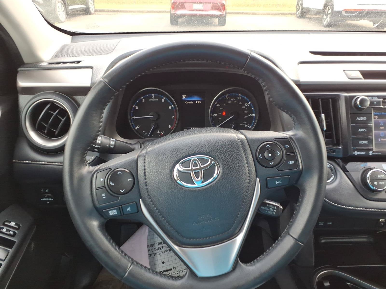 Used 2018 Toyota RAV4 XLE w/ Plus Extra Value Package FWD image 17