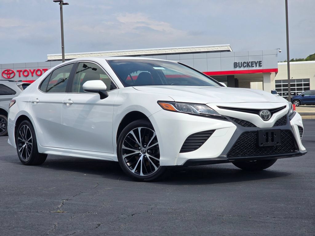 Used 2018 Toyota Camry SE FWD 360° Tour