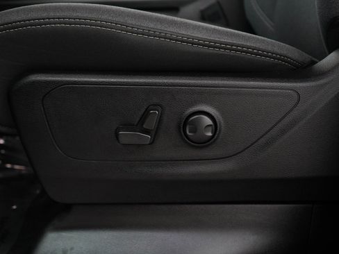 Used 2023 RAM 1500 Big Horn AWD/4WD image 26