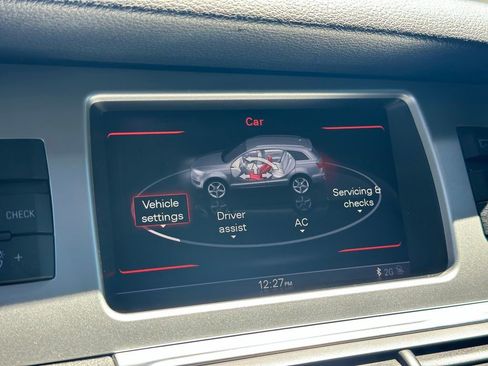 Used 2014 Audi Q7 3.0T S line Prestige w/ Technology Package AWD/4WD image 39