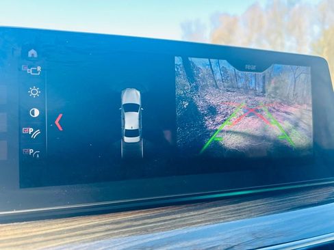 Used 2018 BMW 530i xDrive AWD/4WD image 37
