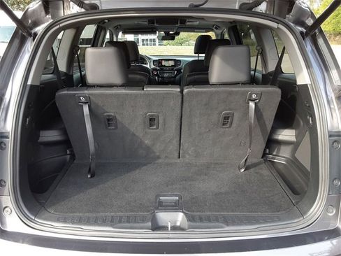 Used 2021 Honda Pilot Touring image 27