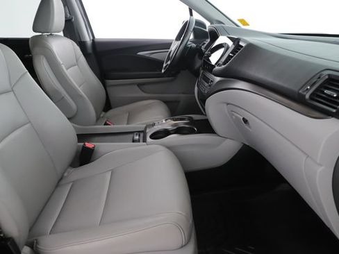 Used 2021 Honda Pilot Special Edition image 32