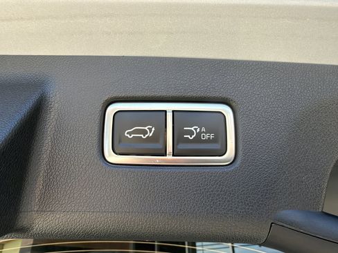 Used 2025 Kia Sorento SX AWD/4WD image 39