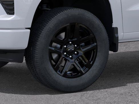New 2026 Chevrolet Silverado 1500 Custom RWD image 9