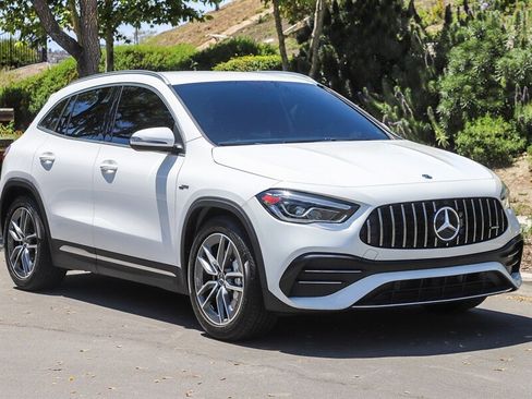 Used 2021 Mercedes-Benz GLA 35 AMG 4MATIC image 8