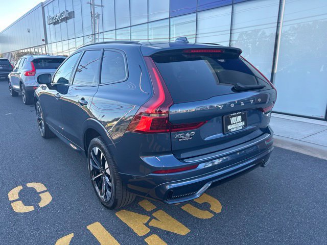 Used 2026 Volvo XC60 B5 Plus AWD/4WD image 3