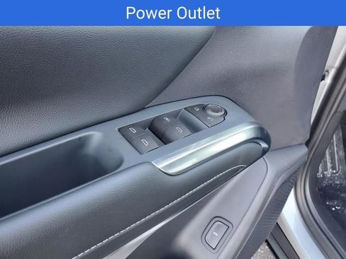 New 2026 Chevrolet Traverse LT w/ Driver Confidence Package image 15