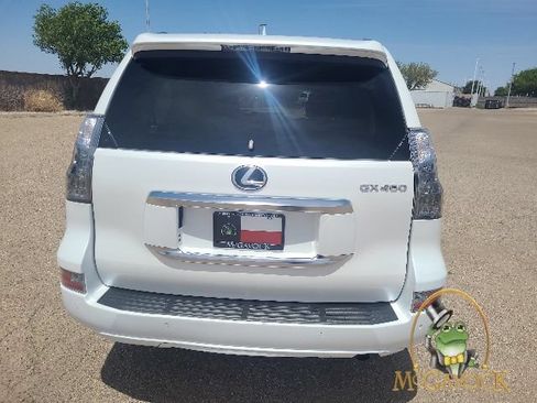 Used 2021 Lexus GX 460 Premium w/ Premium Package AWD/4WD image 6