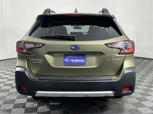Used 2023 Subaru Outback Limited image 9