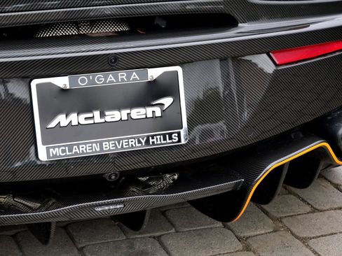 Used 2020 McLaren 620R image 28
