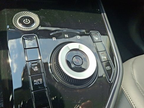 New 2025 Kia Niro Wind w/ Wind Preserve Package image 10