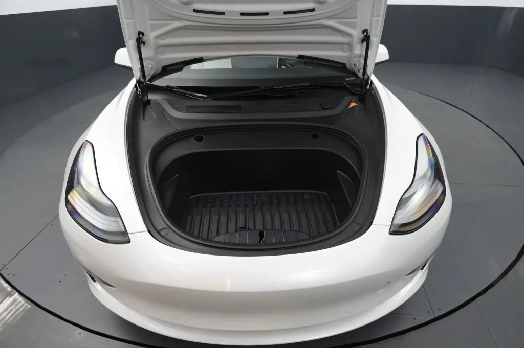 Used 2022 Tesla Model 3 Long Range AWD/4WD image 19