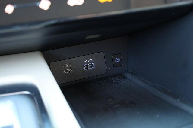 Used 2025 INFINITI QX60 Sensory AWD/4WD image 19