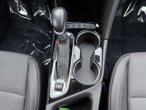 Used 2022 Buick Encore GX Select w/ Sport Touring Package image 23