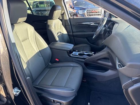 Used 2023 Buick Envision Essence image 10
