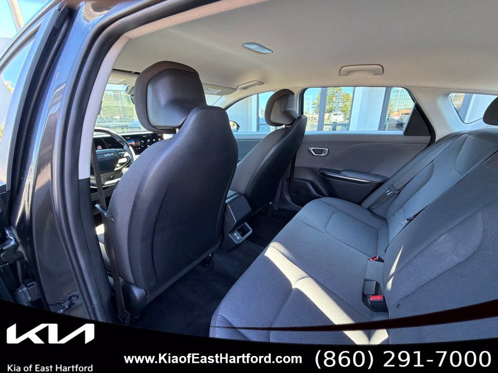 Used 2025 Kia K4 FWD image 18
