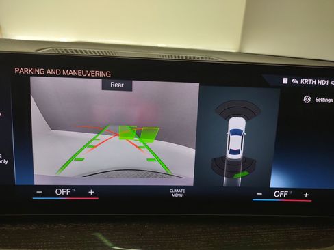 Certified 2023 BMW 330i 330i w/ Convenience Package image 27