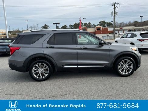 Used 2023 Ford Explorer Limited image 23