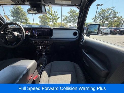 Used 2024 Jeep Wrangler Unlimited Sport AWD/4WD image 19