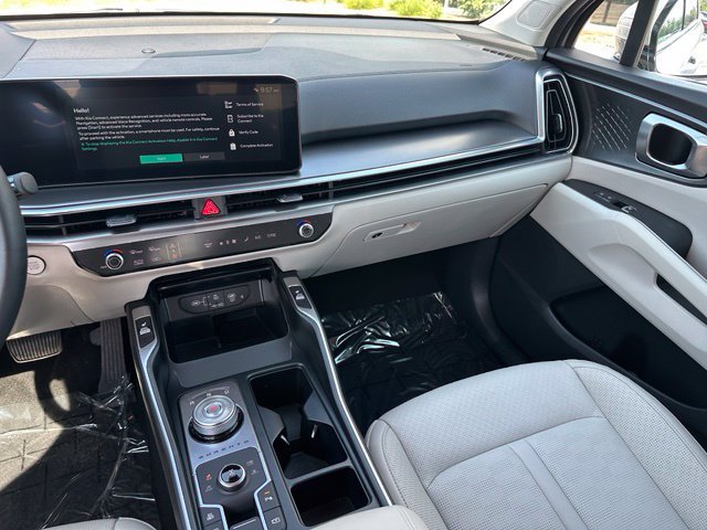 Used 2025 Kia Sorento EX AWD/4WD image 20