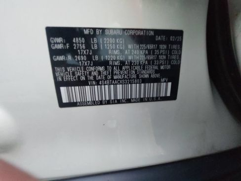 Used 2025 Subaru Outback AWD/4WD image 34