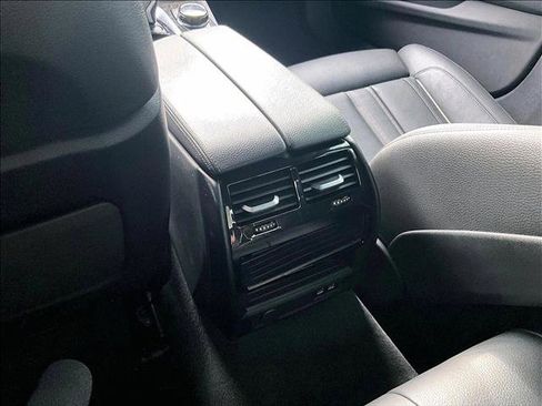 Used 2022 BMW M550i xDrive w/ Executive Package image 22