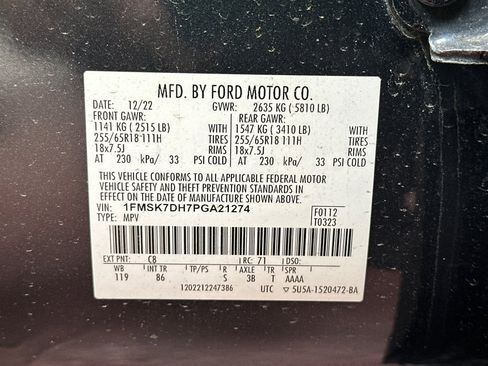 Used 2023 Ford Explorer XLT image 38