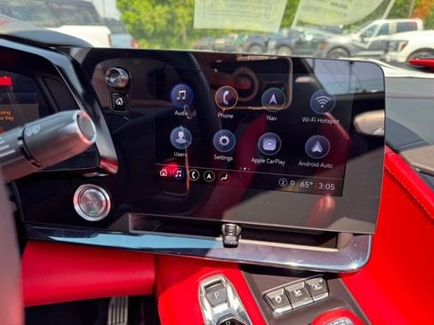 Used 2023 Chevrolet Corvette Stingray Premium Conv w/ Z51 Performance Package RWD image 30