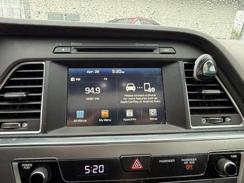 Used 2017 Hyundai Sonata Sport w/ Value Edition Package 02 FWD image 16