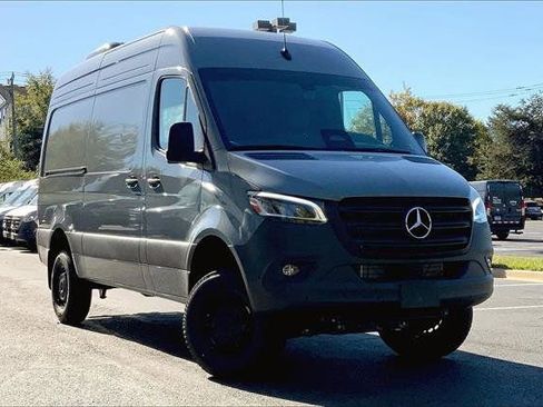 New 2025 Mercedes-Benz Sprinter 2500 image 2