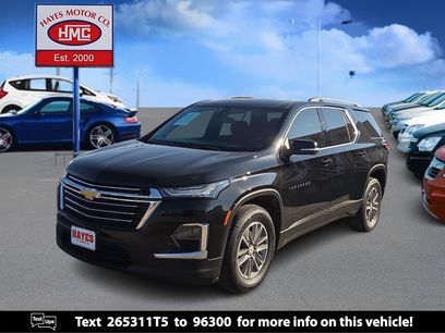 Used 2023 Chevrolet Traverse LT