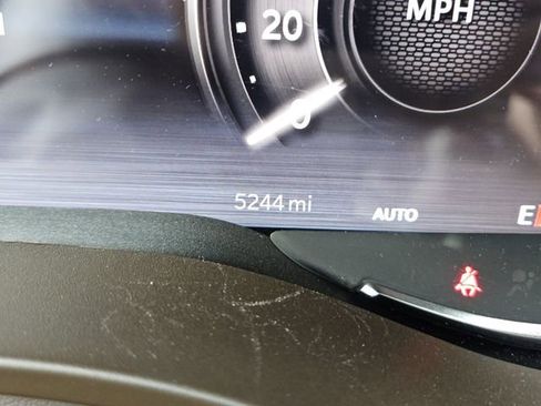 Used 2026 RAM 1500 Laramie image 13