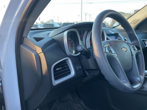 Used 2012 Chevrolet Equinox LS image 18