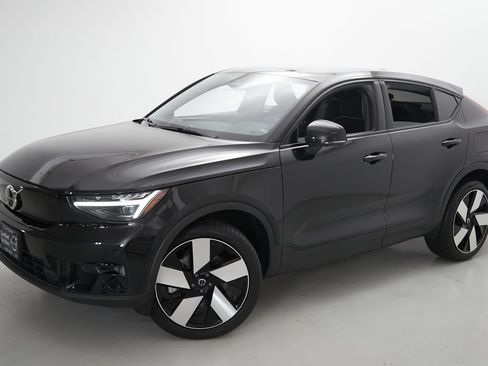 Certified 2023 Volvo C40 P8 Recharge Ultimate AWD/4WD image 3
