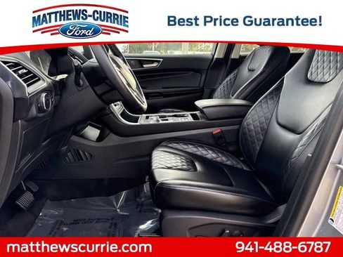 Certified 2024 Ford Edge Titanium image 9