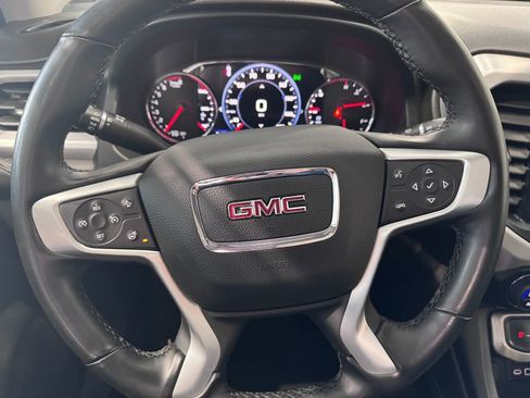 Certified 2023 GMC Acadia SLT w/ Elevation Edition image 13