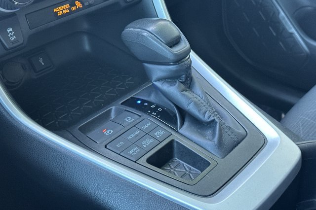 Certified 2022 Toyota RAV4 XLE AWD/4WD image 26