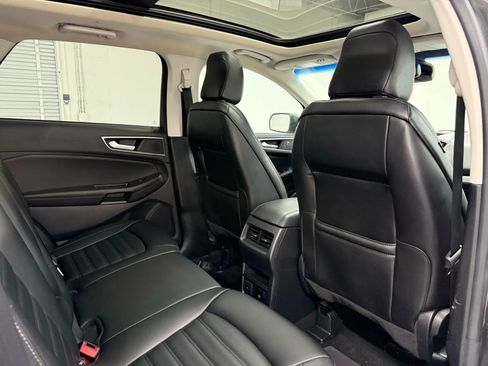 Used 2020 Ford Edge SEL w/ Convenience Package image 33