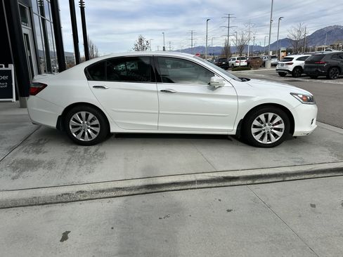 Used 2015 Honda Accord EX-L image 4