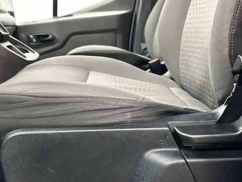 Used 2022 Ford Transit 350 XLT image 27