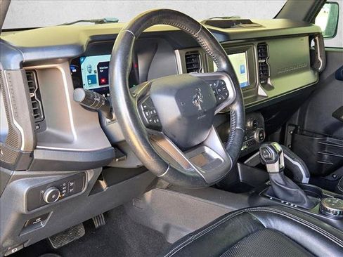 Used 2021 Ford Bronco Outer Banks AWD/4WD image 9
