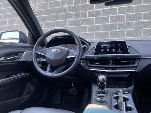 Used 2024 Cadillac CT4 Premium Luxury image 20