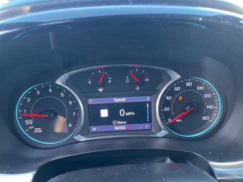 Used 2022 Chevrolet Traverse RS image 6