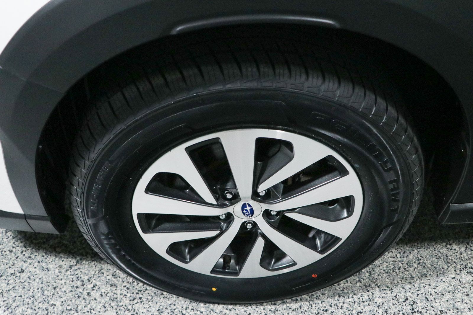 Used 2024 Subaru Outback Premium AWD/4WD image 11