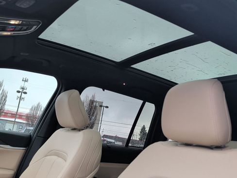 New 2025 Jeep Grand Cherokee Limited w/ Luxury Tech Group II image 13